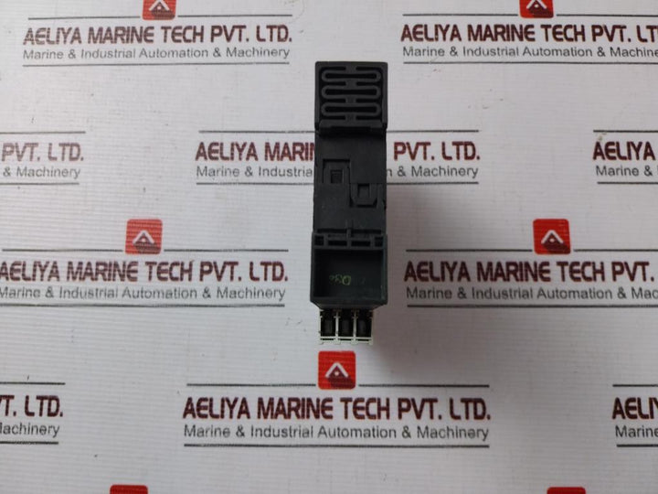 Siemens 3Tk2824-1Al20 Safety Relay