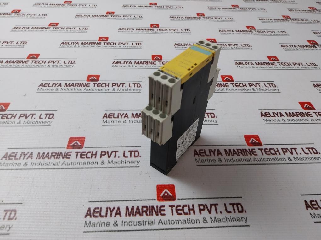 Siemens 3Tk2824-1Al20 Safety Relay