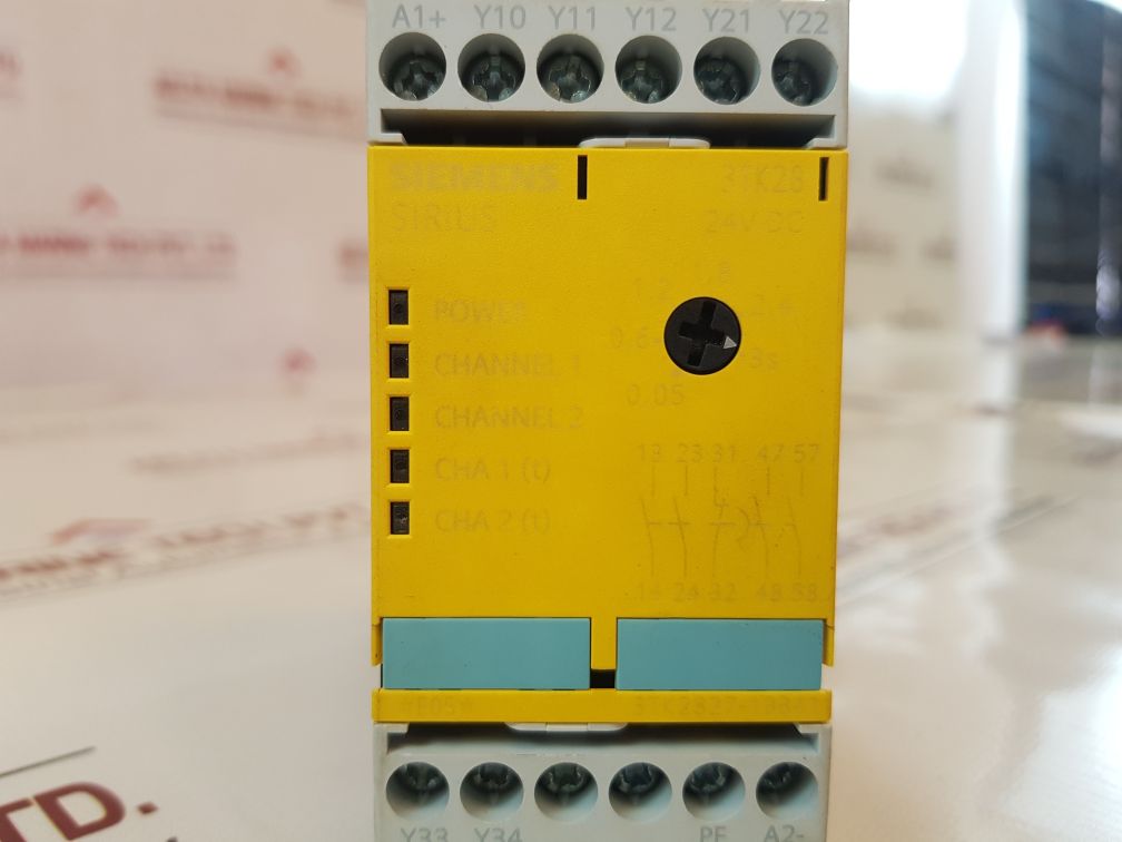 Siemens 3Tk2827-1Bb41 Safety Relay