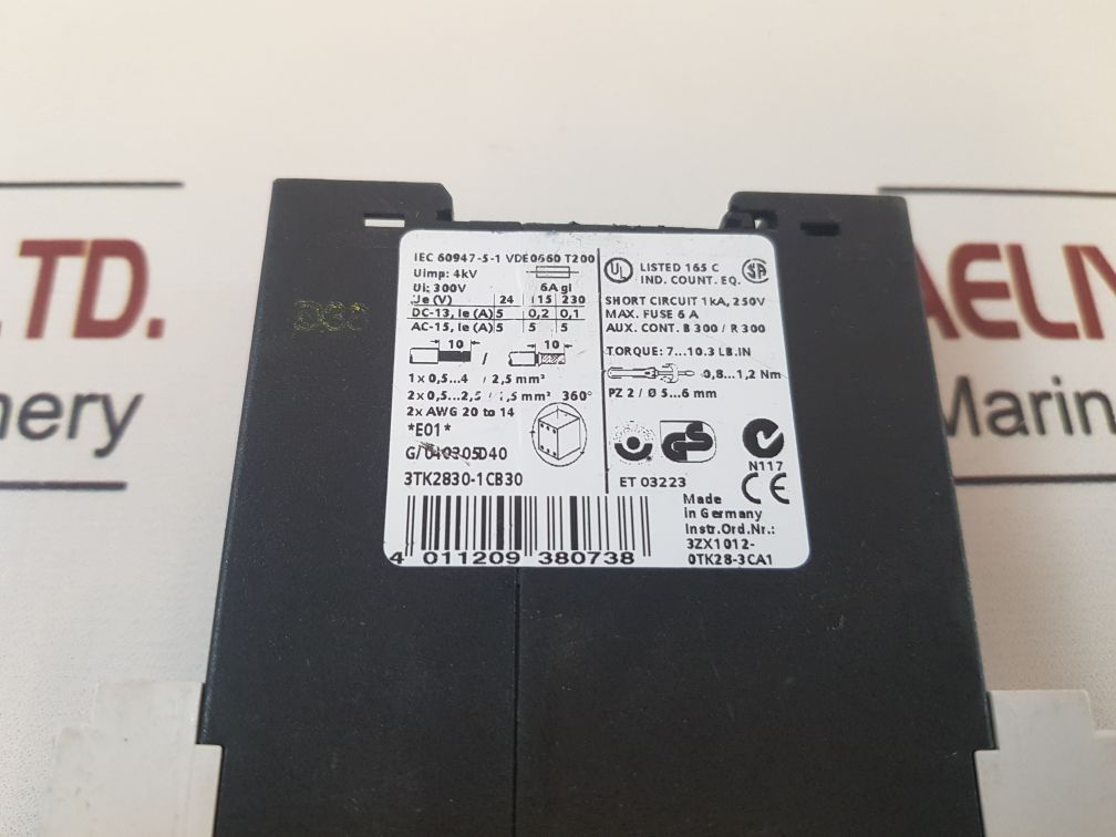 Siemens 3Tk2830-1Cb30 Safety Relay