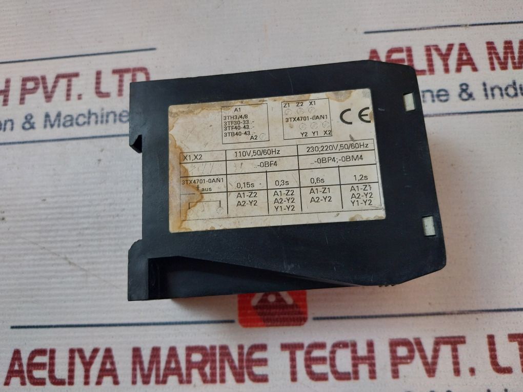 Siemens 3Tx4701-0An1 Switch-off Delay 110V 50/60 Hz