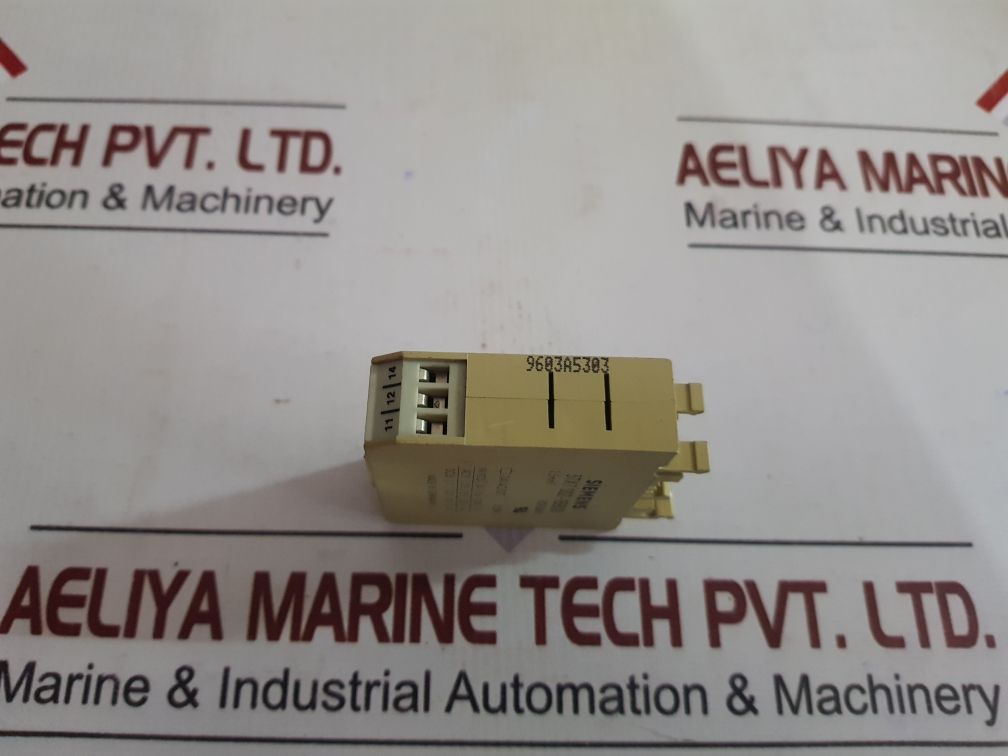 Siemens 3Tx7 002-1Bb00 Coupling Relay