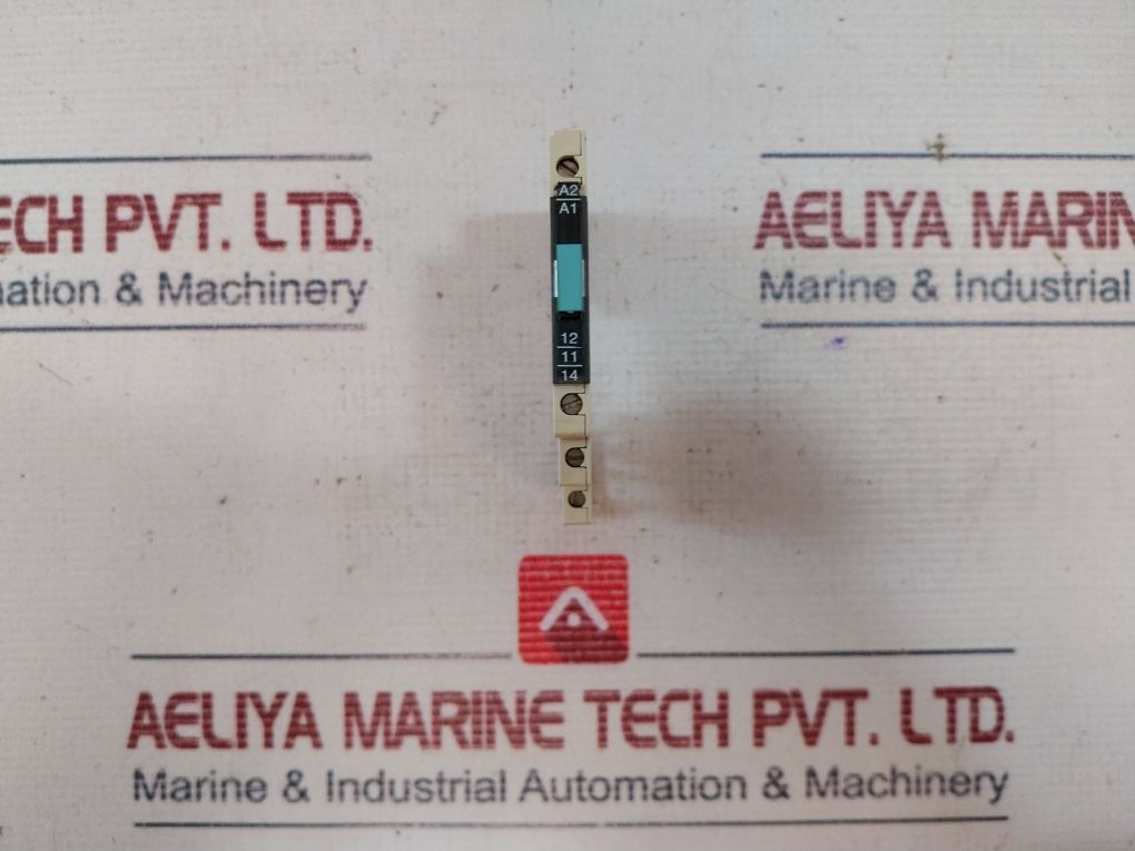 Siemens 3Tx7 004-1Lb00 Output Interface Relay