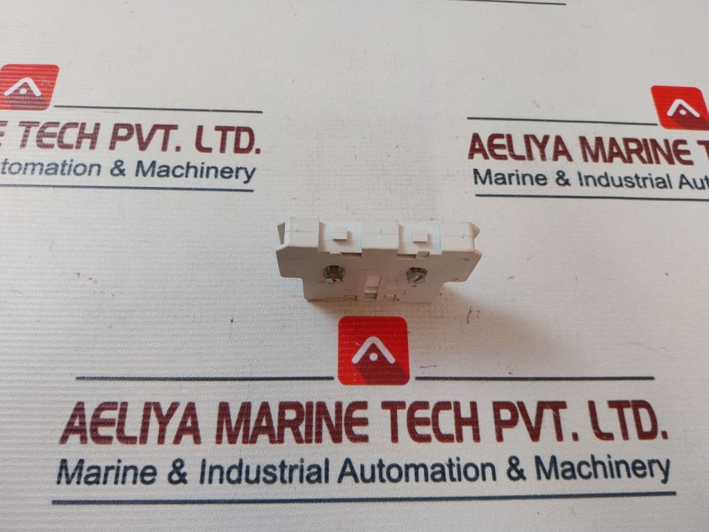 Siemens 3Ty7 561-1L Auxiliary Contact Block