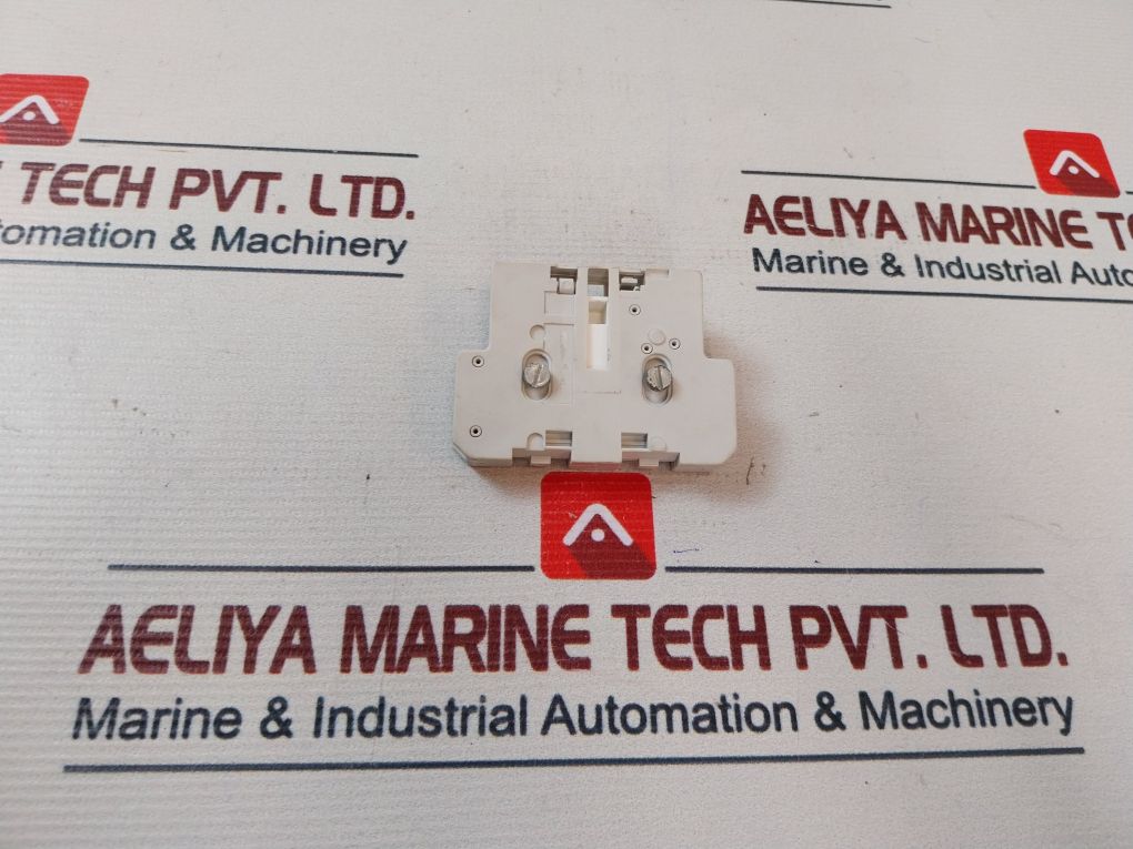 Siemens 3Ty7 561-1L Auxiliary Contact Block