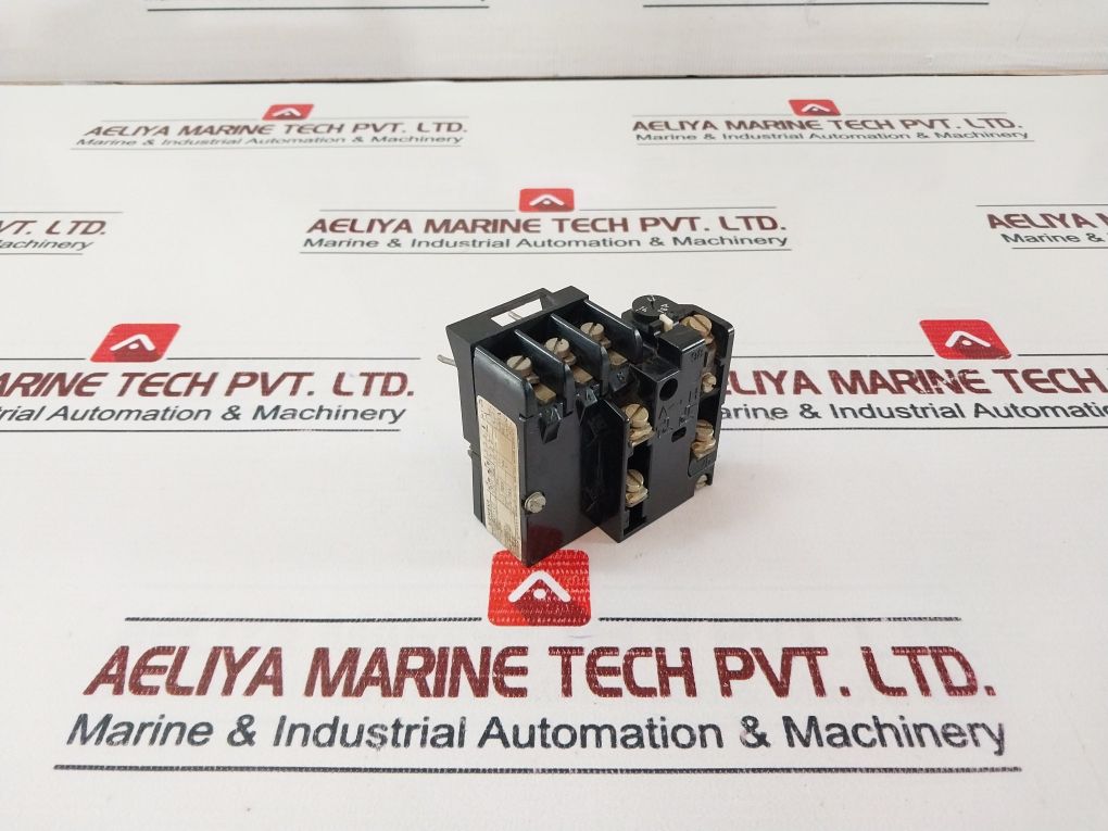 Siemens 3Ua4801-0T Auxiliary Contactor