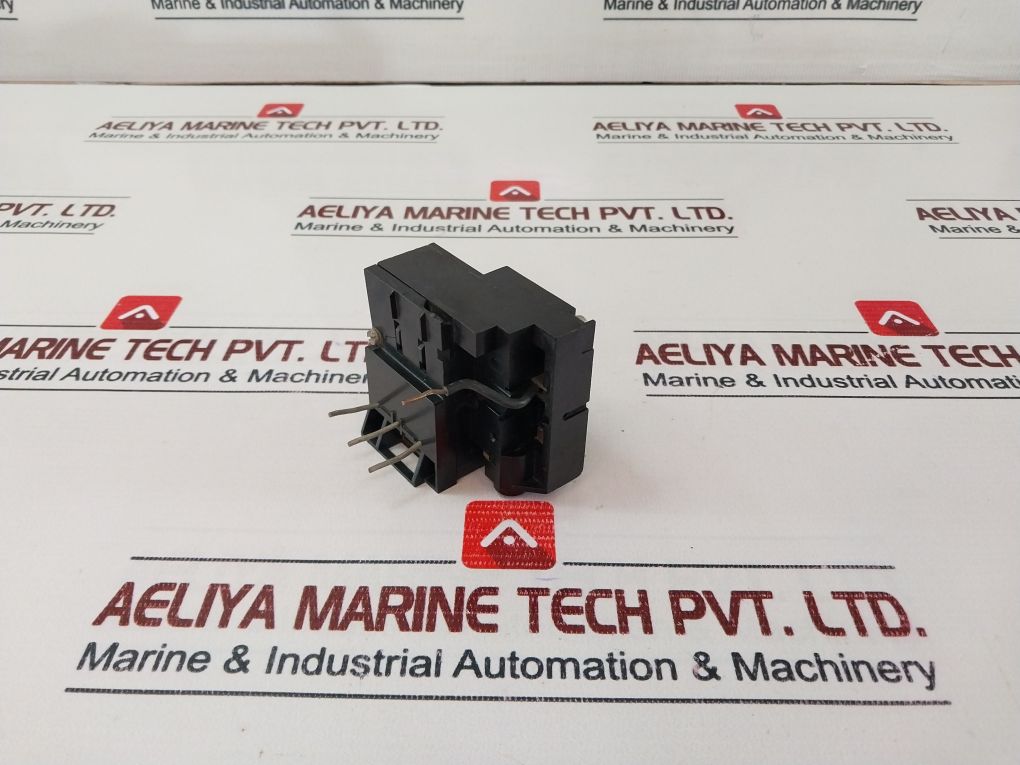 Siemens 3Ua4801-0T Auxiliary Contactor