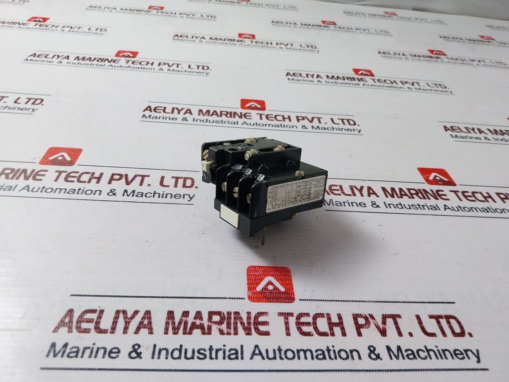 Siemens 3Ua4801-0U Overload Relay 550V Ac 14-18A