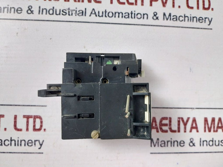 Siemens 3Ua4801-0U Overload Relay 550V Ac 14-18A