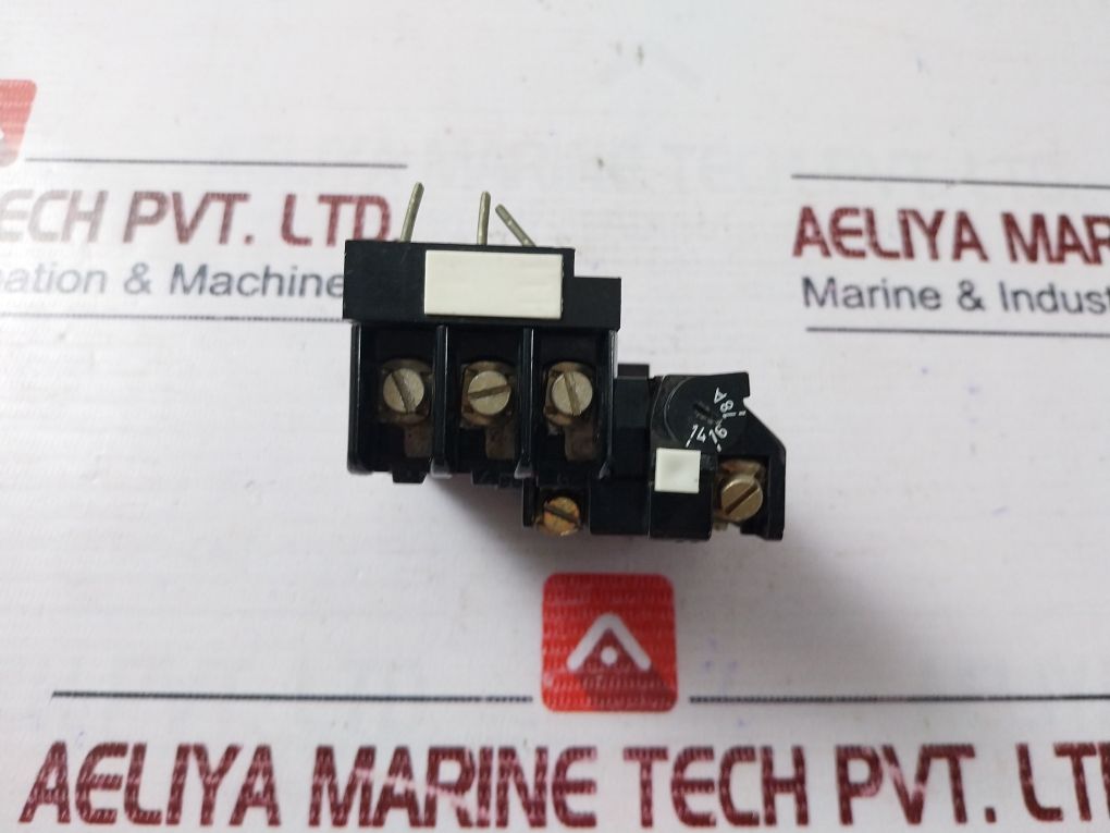 Siemens 3Ua4801-0U Overload Relay 550V Ac 14-18A