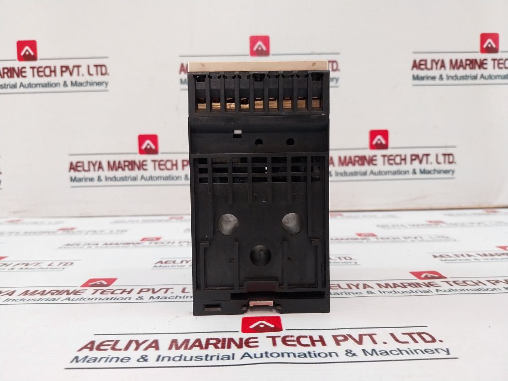 Siemens 3Uf5001-3Bn00-1 Profibus-dp Simocode Module 690V 50/60Hz