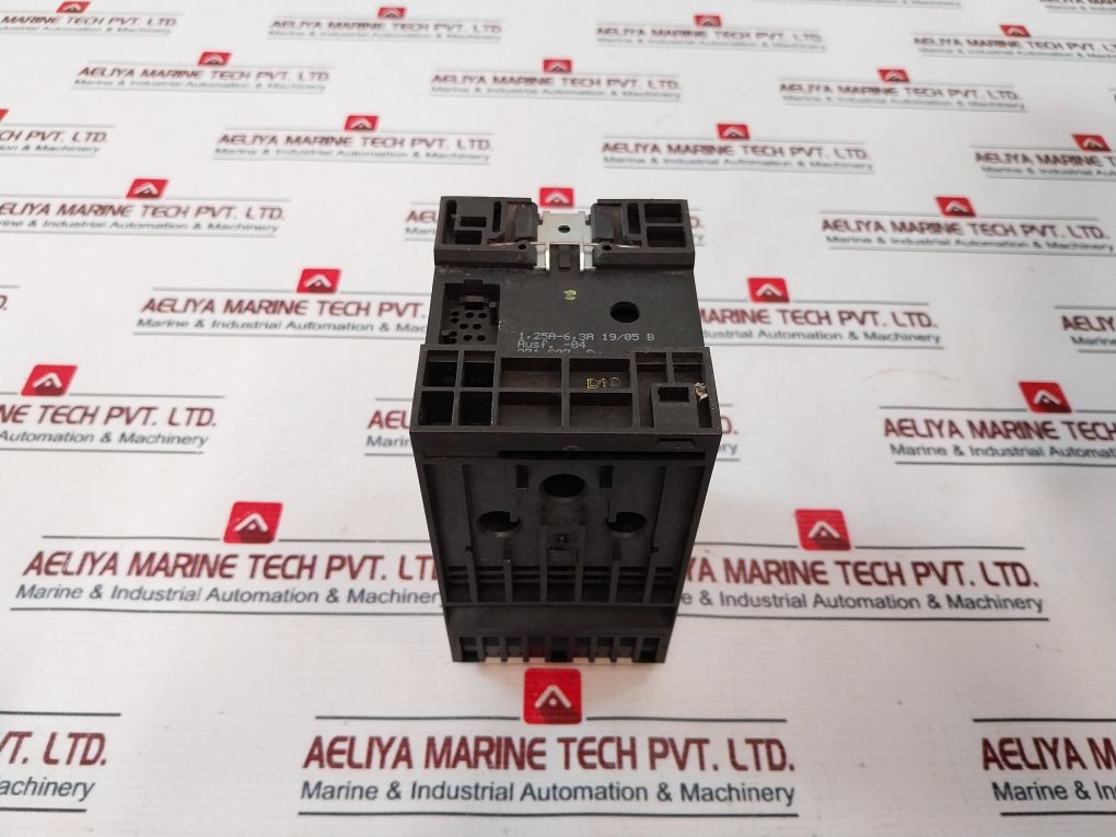 Siemens 3Uf5001-3Bn00-1 Profibus-dp Simocode Module 690V 50/60Hz