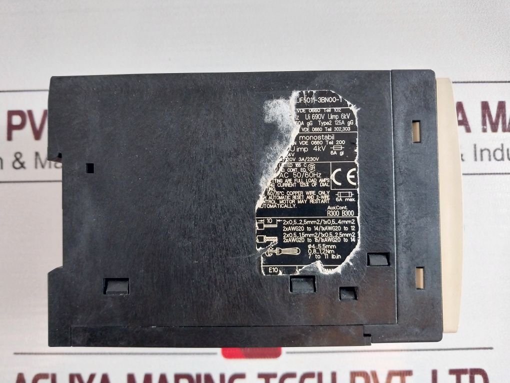 Siemens 3Uf5011-3Bn00-1 Profibus-dp Basic Unit G/980623