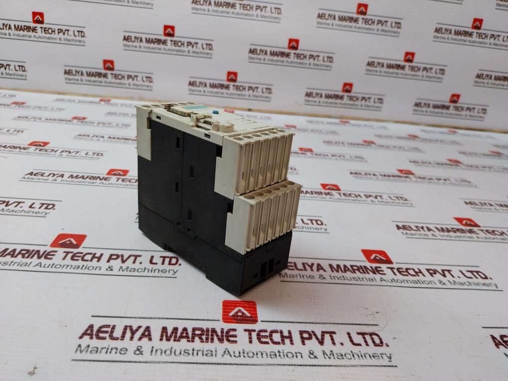 Siemens 3Uf7000-1Au00-0 Motor Control Relay