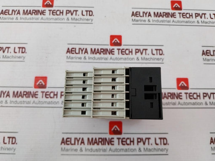 Siemens 3Uf7000-1Au00-0 Motor Control Relay 3A 230V 50/60Hz