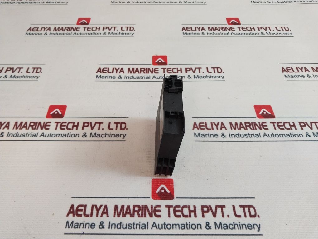 Siemens 3Un2100-0An7 Thermistor Protection Relay 120V