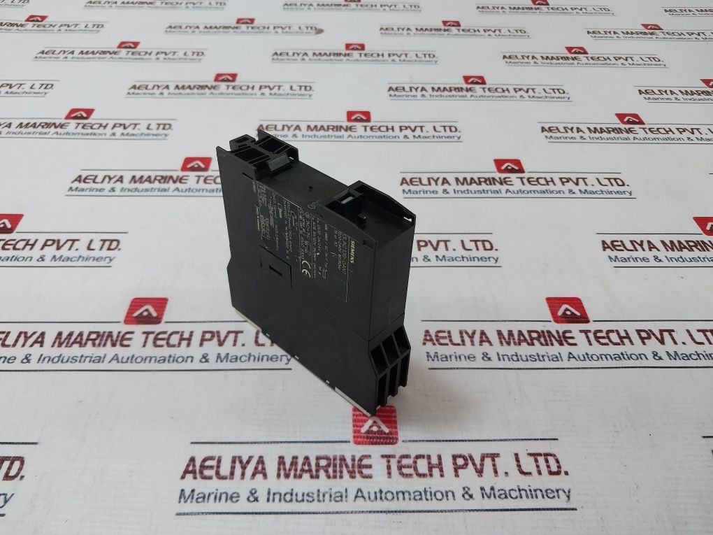 Siemens 3Un2100-0An7 Thermistor Protection Relay 220-240V 50/60Hz