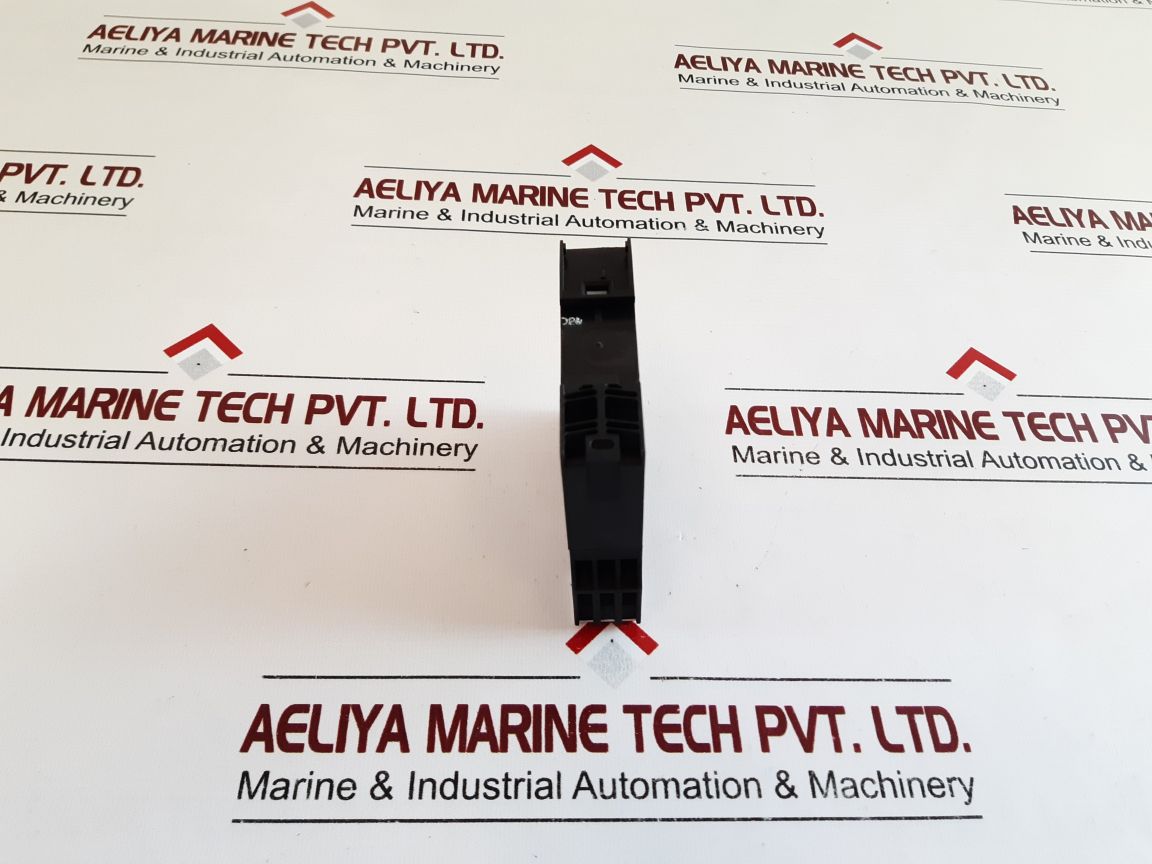 Siemens 3Un2100-0An7 Thermistor Protection Tripping Unit 3Un21