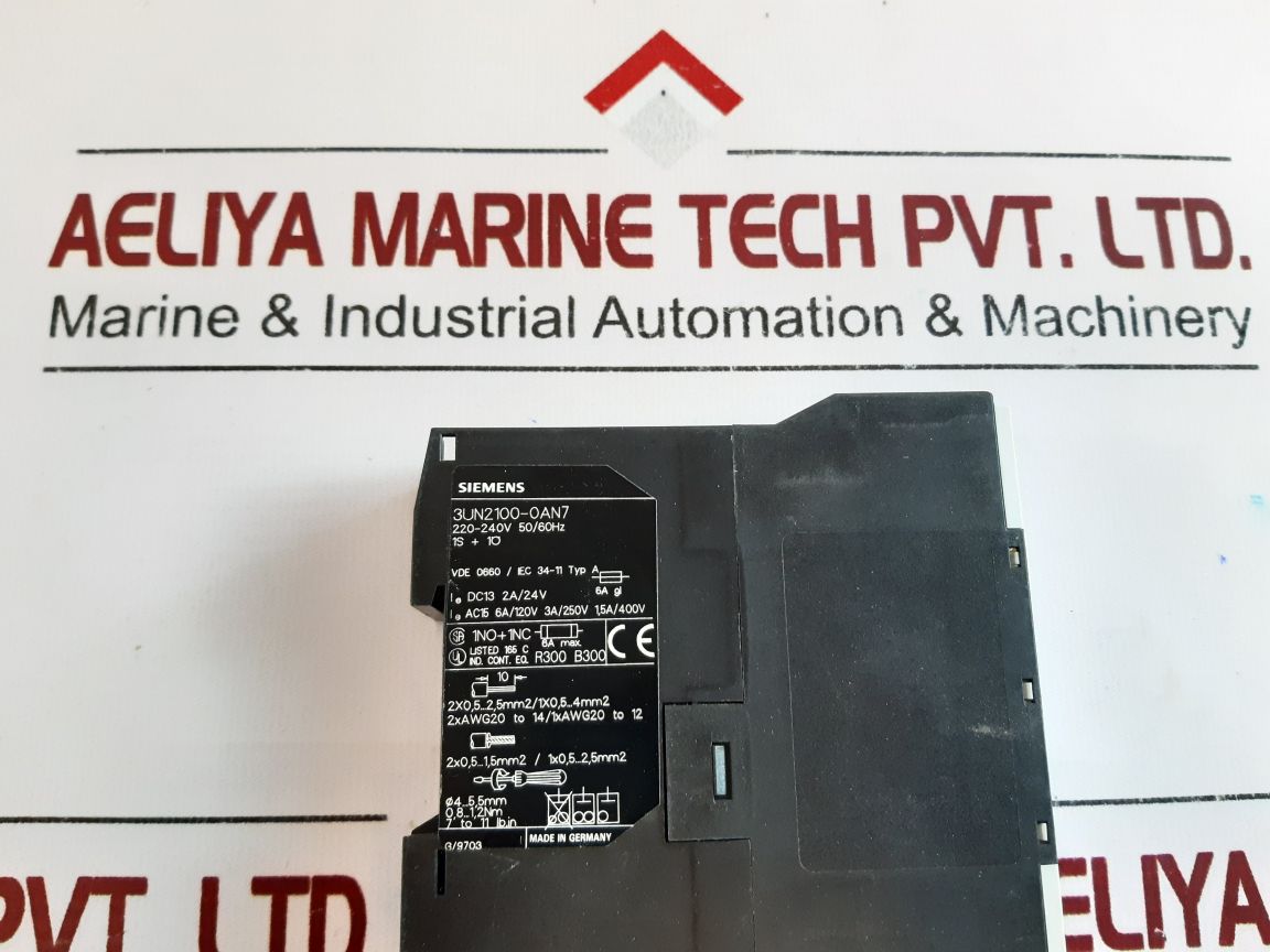 Siemens 3Un2100-0An7 Thermistor Protection Tripping Unit 3Un21