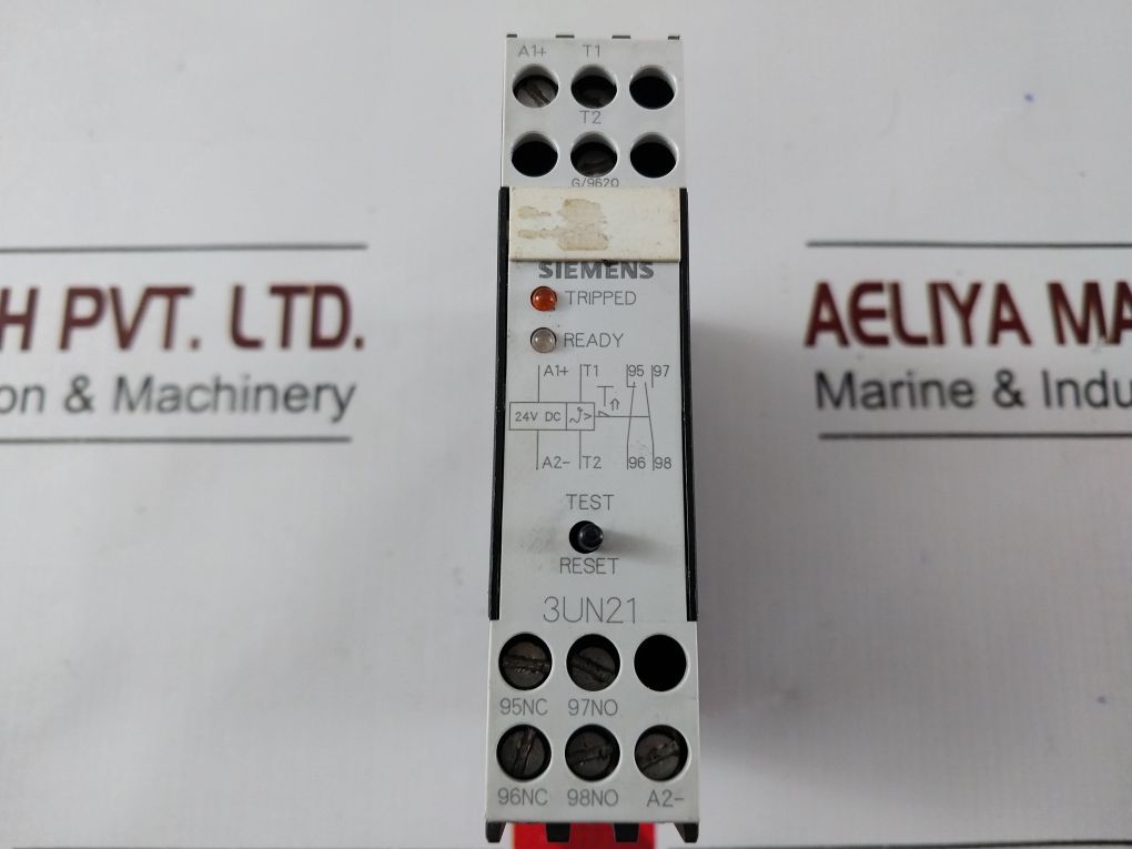 Siemens 3Un2110-0Ab4 Thermistor Tripping Relay