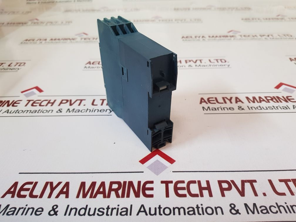 Siemens 3Un2110-0An7 Thermistor Protection Relay 220-240V 50/60Hz