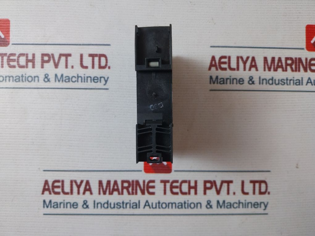 Siemens 3Un21 00-0Ab4 Thermistor Protective Relay Module