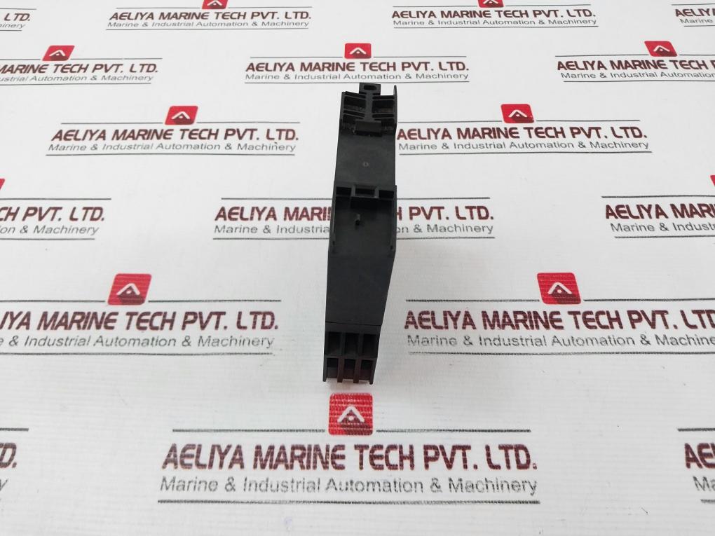 Siemens 3Un21 Thermistor Motor Protection Relay 220_240V 50/60Hz