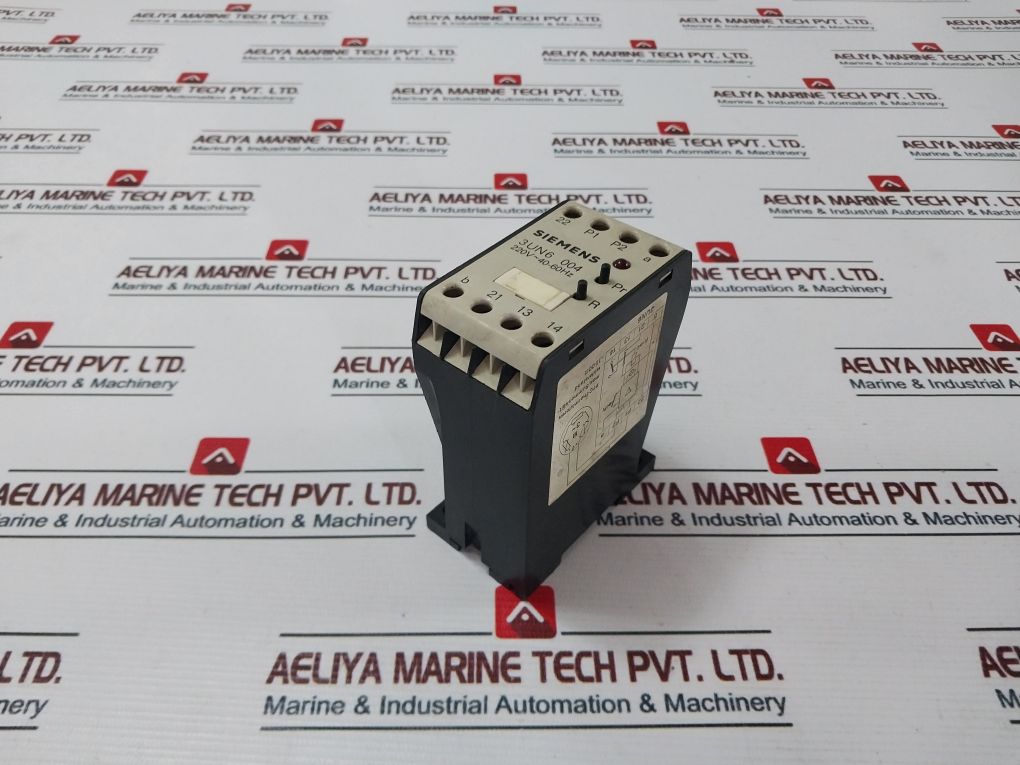 Siemens 3Un6 004 Contactor 220V 40-60Hz 2190441
