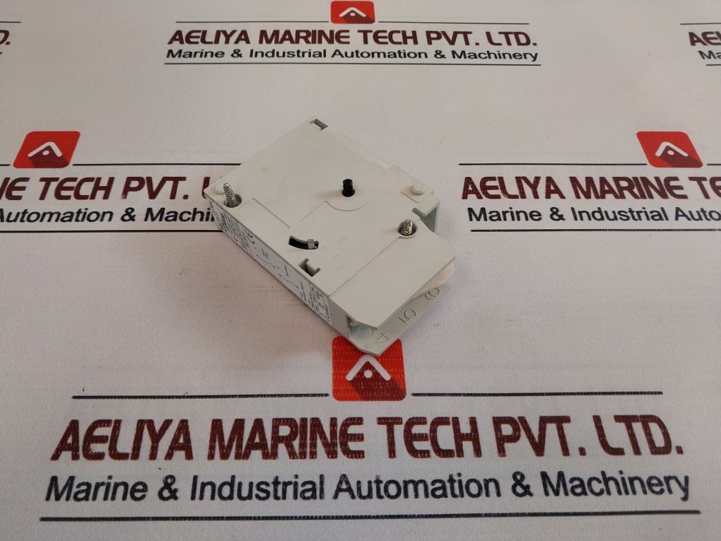 Siemens 3Vf9222-1Dc10 Auxiliary Switch