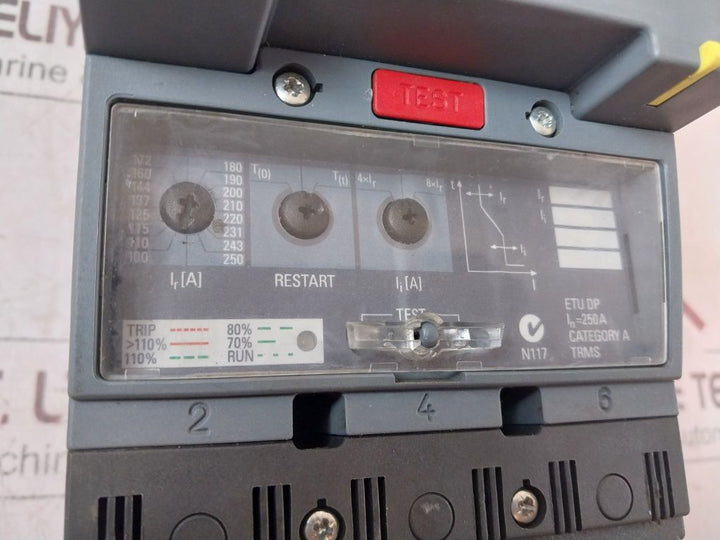 Siemens 3Vt2725-2Aa36-0Aa0 Circuit Breaker 3Vt2
