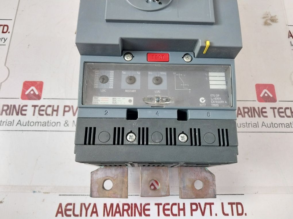 Siemens 3Vt3763-3Aa36-0Aa0 Circuit Breaker
