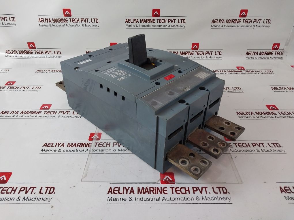 Siemens 3Vt4710-3Aa30-0Aa0 Circuit Breaker