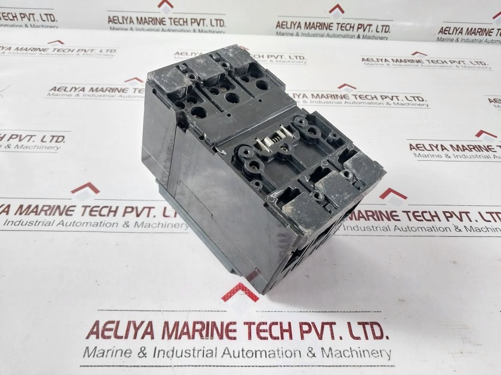 Siemens 3Vt8325-1Ba03-0Aa2 Circuit Breaker