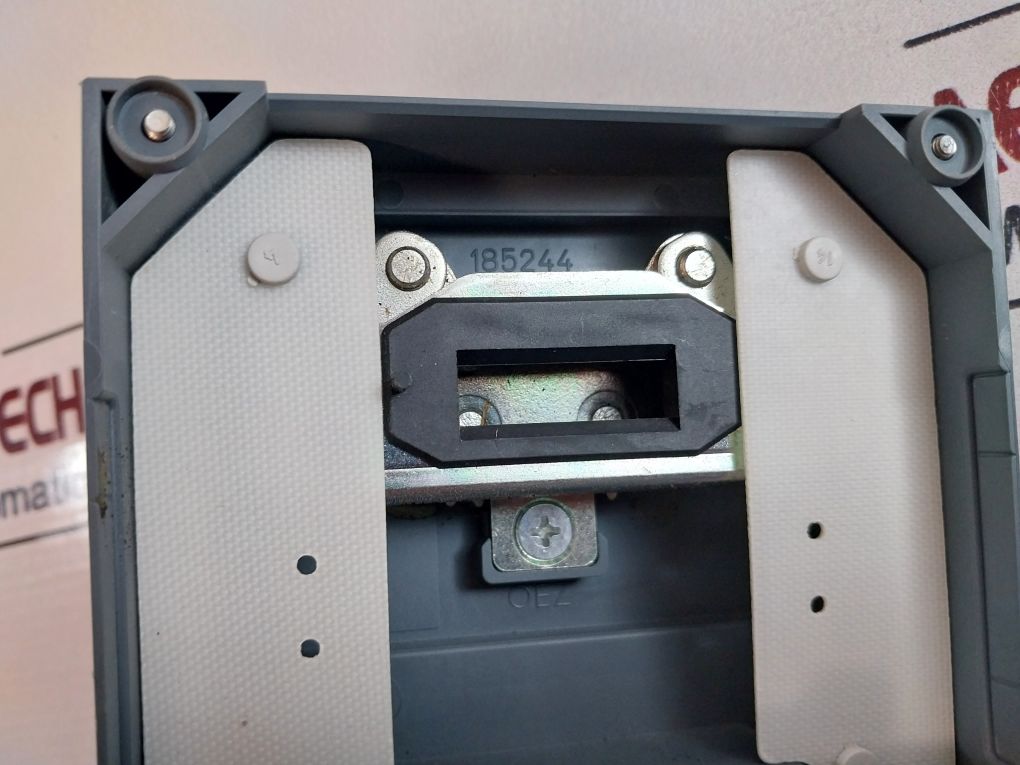 Siemens 3Vt9200-3Ha20 Front-operated Rotary Operating Mechanism