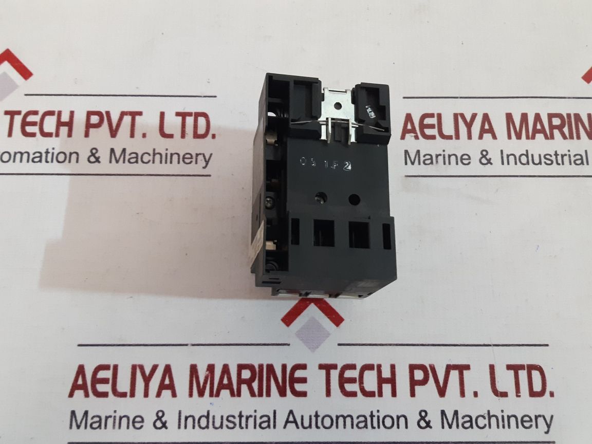 Siemens 3Vu1300-1Mf00 Circuit Breaker 11E