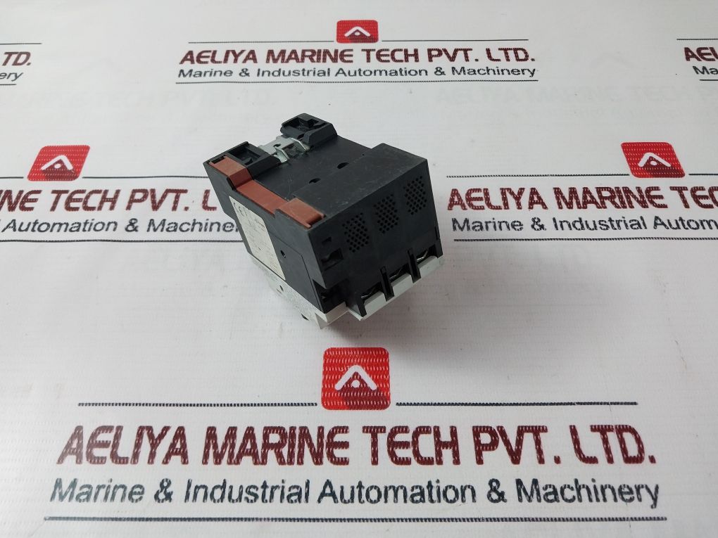 Siemens 3Vu1340-1Nl00 Motor Protection Circuit Breaker 8-13A 50/60Hz