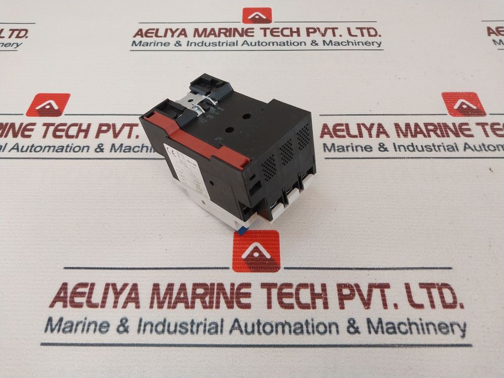 Siemens 3Vu9138-2Ab00 Current Limiter