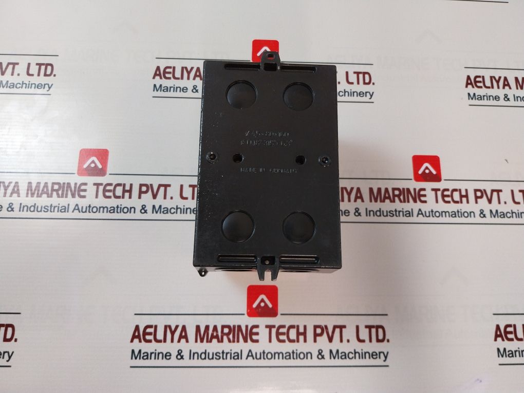 Siemens 3Vu91 33-2Da00 Cast Housing