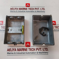 Siemens 3Vu91 33-2Da00 Cast Housing