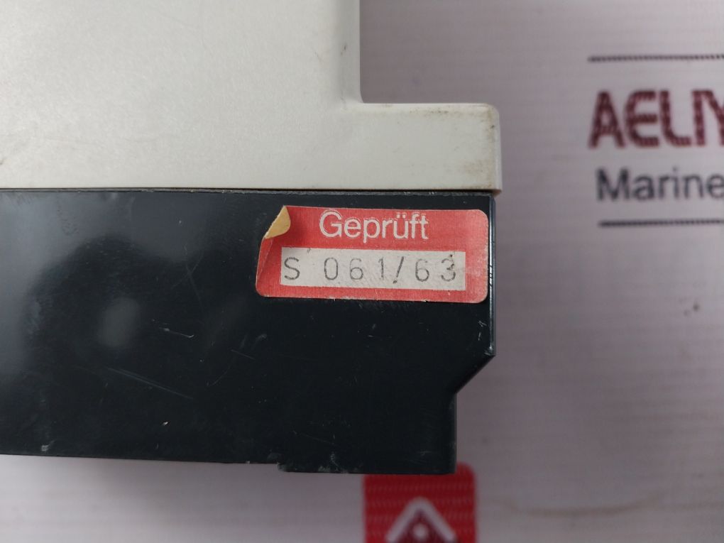 Siemens 3Wx2953-0Aa2 Module 440V 40-60Hz