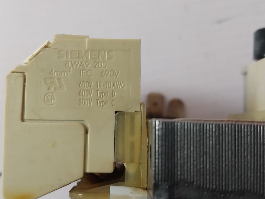 Siemens 4Am8095-0Am10-0N Me Fuel Filter Control Box