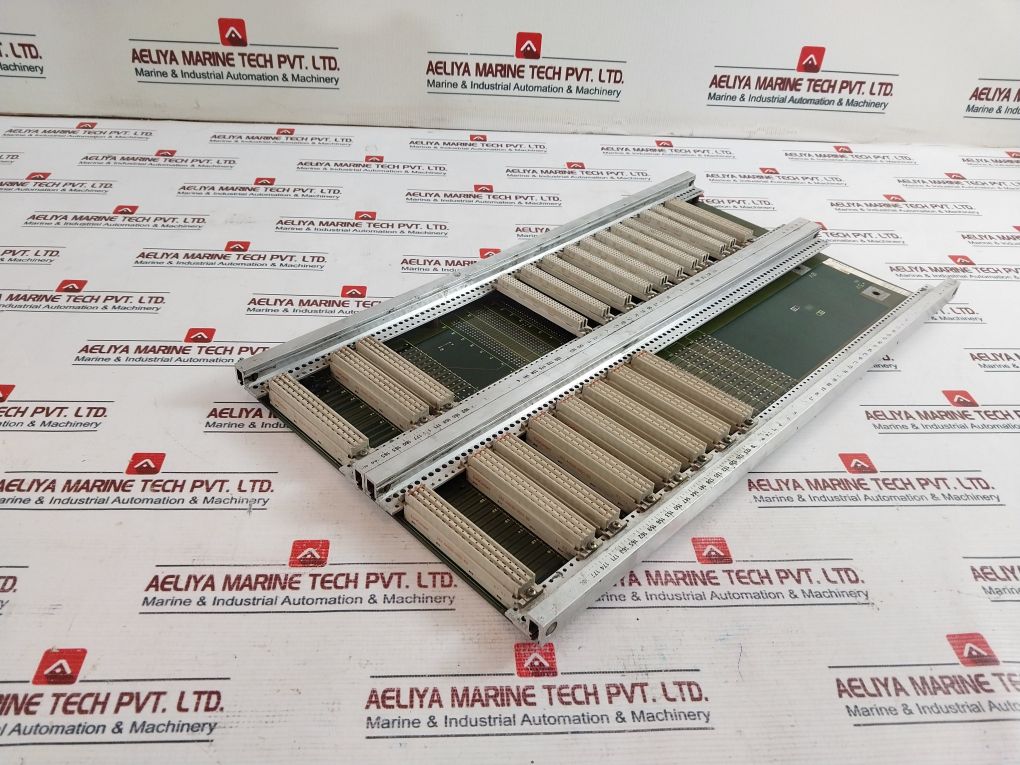 Siemens 580 201 9201 Rack Base Ge.580201.03.01