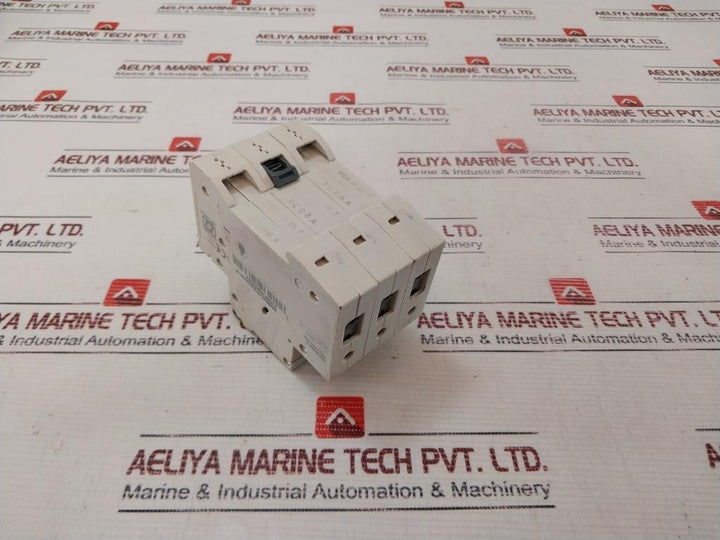 Siemens 5Sl43067Rc 3 Pole Circuit Breaker Cm/L-2255548 415V