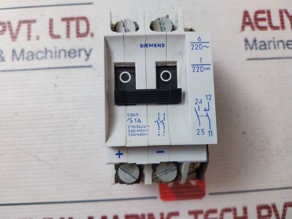 Siemens 5Sn9 G 1A Circuit Breaker 220/440V~