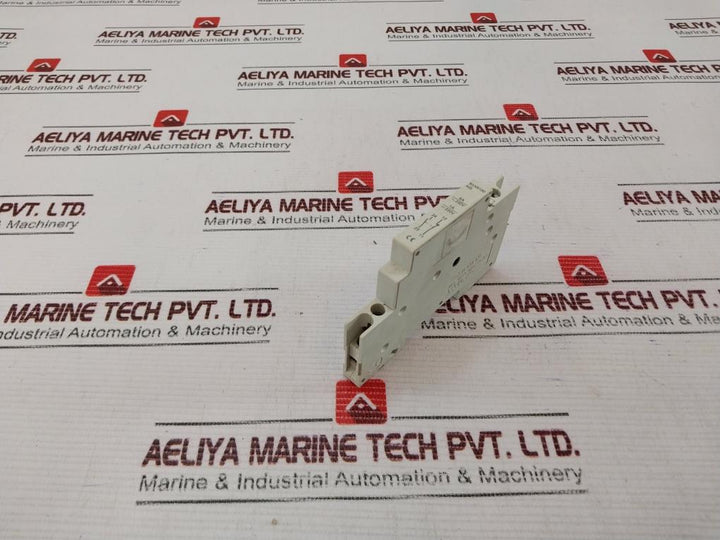 Siemens 5Sx9100 Auxiliary Contact Block 6A~230V