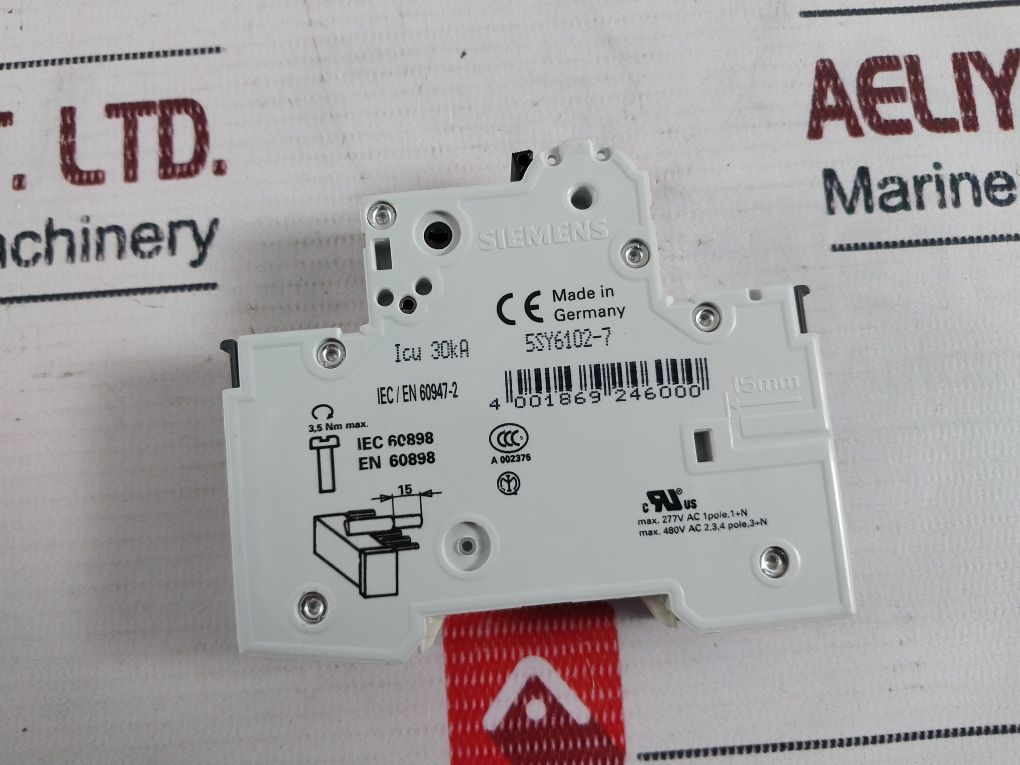 Siemens 5Sy6102-7 Circuit Breaker 230/400V Ac