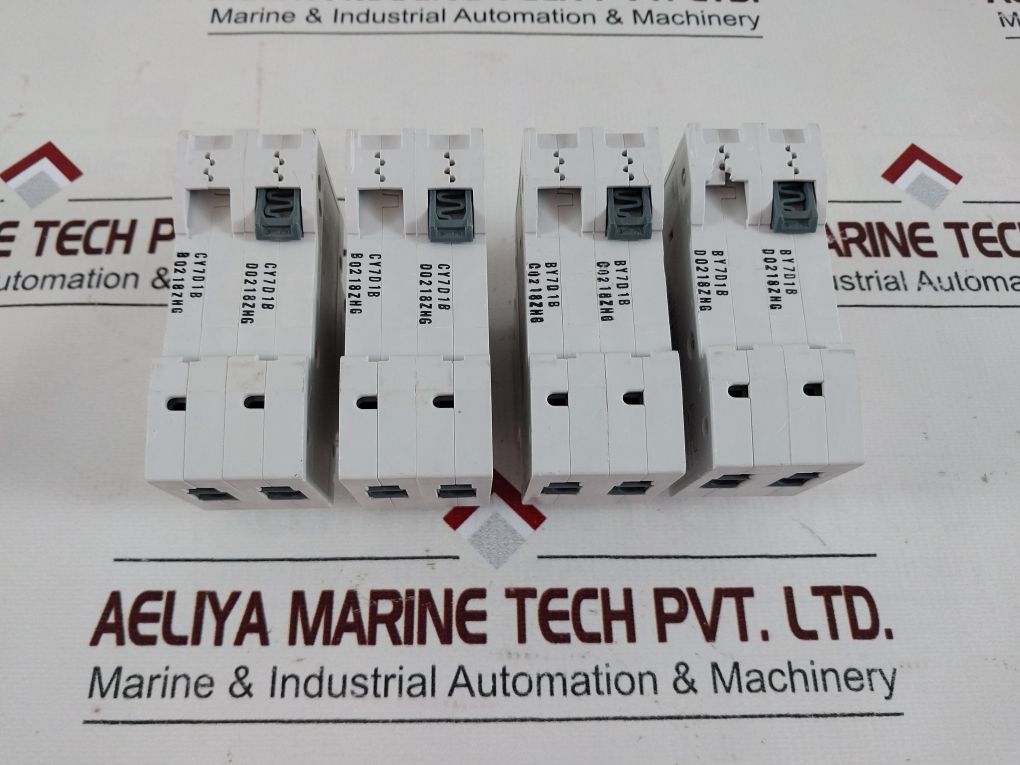 Siemens 5Sy7201-8Cc Miniature Circuit Breaker 