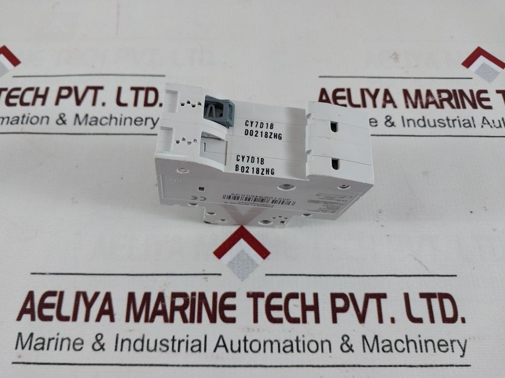 Siemens 5Sy7201-8Cc Miniature Circuit Breaker 