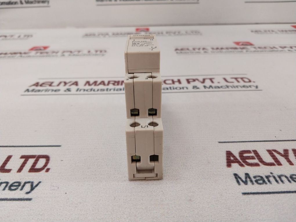 Siemens 5Tt5 526 Remote Switch