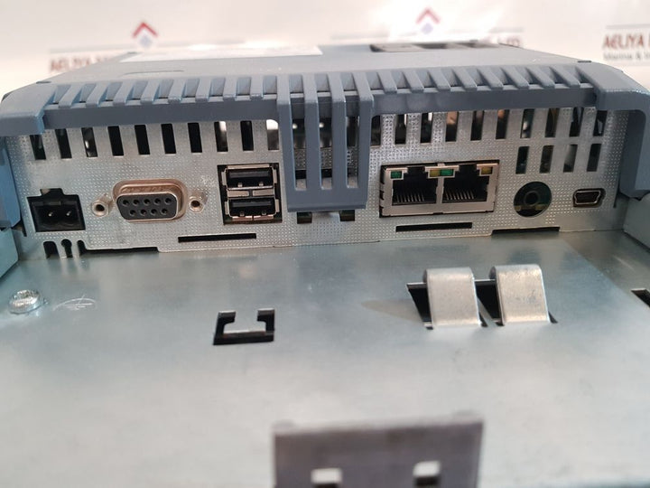 Siemens Simatic Hmi 6Av2 124-0Mc01-0Ax0 Comfort Panel And Itc Ip65
